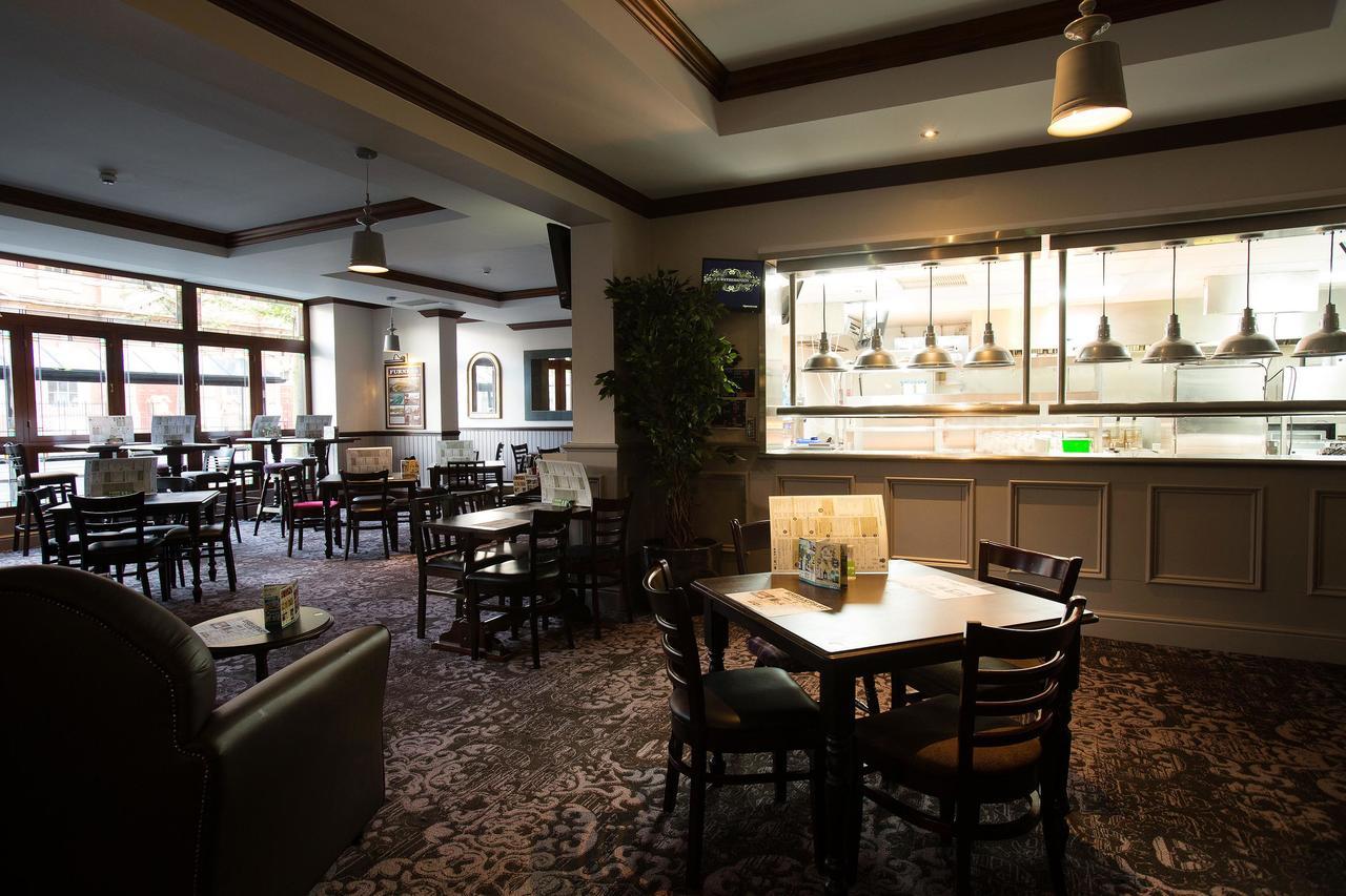 Hotel The Furness Railway Wetherspoon Barrow-in-Furness Zewnętrze zdjęcie